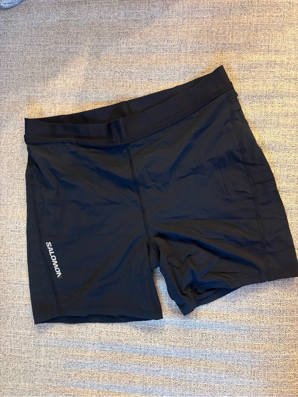 Salomon Shakeout Core Running Tight